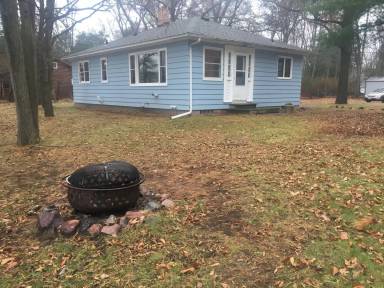 Main picture of 3320 Riverview Dr