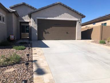 Main picture of 2316 N Crestwood Dr