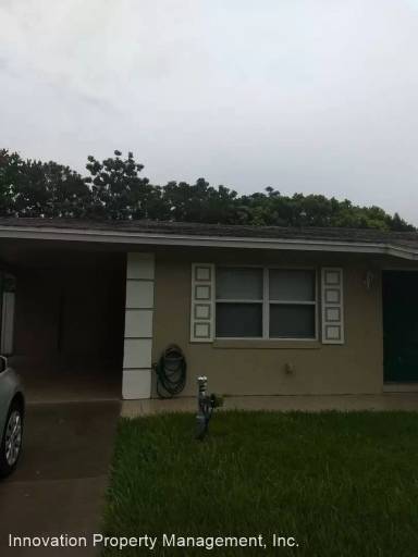 Main picture of 2063 Bonneville Dr