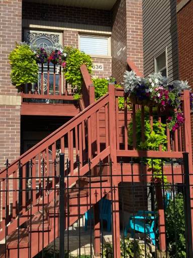 Main picture of 7636 S Parnell Ave