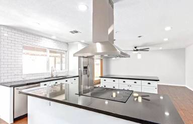 Main picture of 6027 E Spring Rd