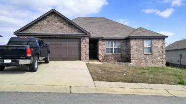 Main picture of 20 Ashcraft Ct