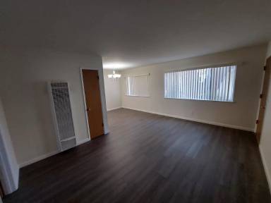 Main picture of 144 Carlton Ave