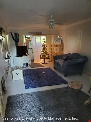 Main picture of 3373 S Royal Oaks Dr