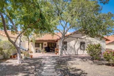 Main picture of 1540 N El Camino Dr