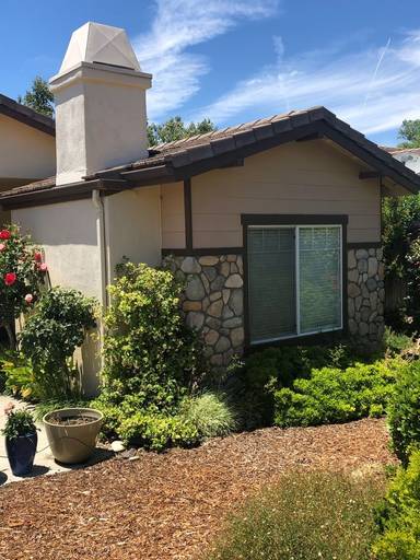 Main picture of 1211 Echo Ct