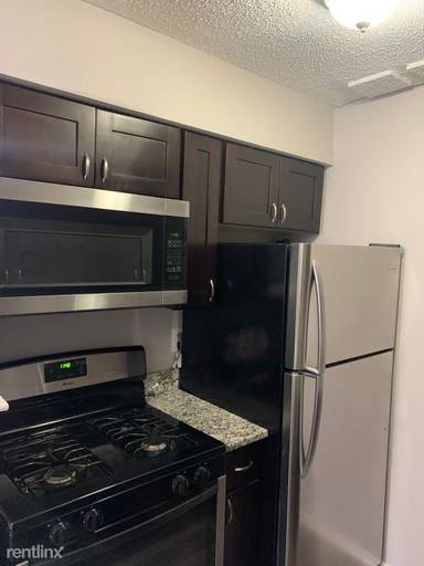 Main picture of 407 8th Ave