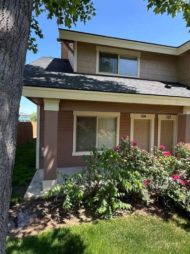 Main picture of 9926 W Rosecroft Ct
