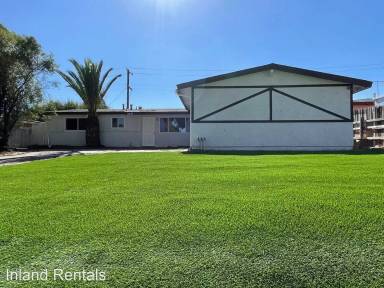 Main picture of 11437 Weber Ave