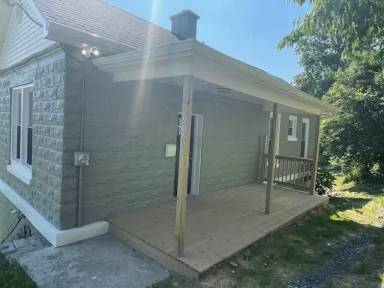 Main picture of 1309 Watts St