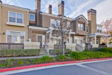 Main picture of 403 Camille Cir