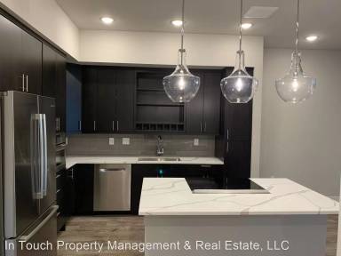 Main picture of 6619 E Lowry Blvd