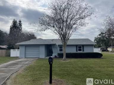 Main picture of 895 Copperleaf Ln