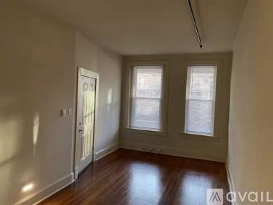 Main picture of 3108 N Calvert St