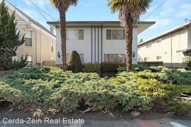 Main picture of 1045 Regent St