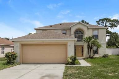 Main picture of 692 Sunway Ln