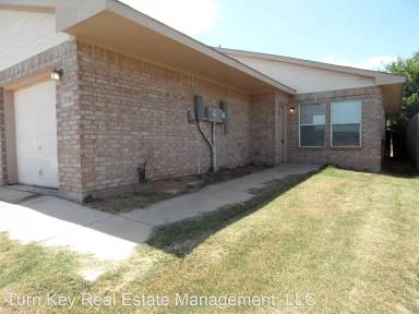 Main picture of 3110 Cherry Ln