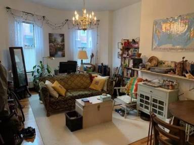 Main picture of 89 E Brookline St