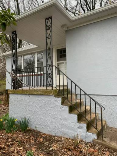 Main picture of 4 Crismer Ct