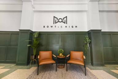 Main picture of Bowtie High