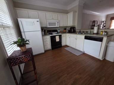 Main picture of The Highlands at Woodlake