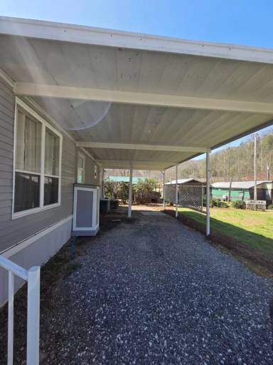 Main picture of 13 Beach Creek Rd