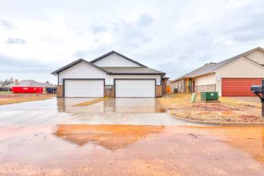 Main picture of 1129 Carpe Diem Ct