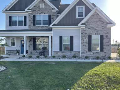Main picture of 521 Misty Pond Dr