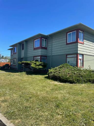 Main picture of 1021 J St