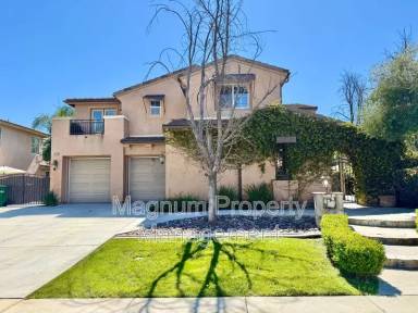 Main picture of 34712 Chinaberry Dr