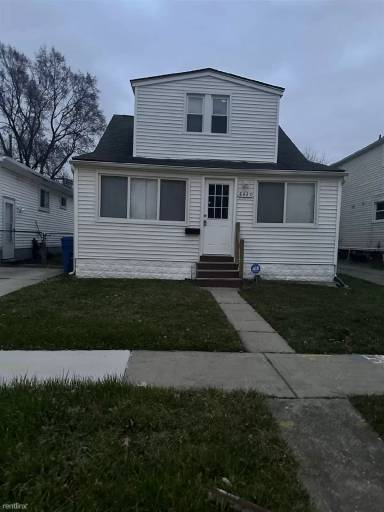Main picture of 8436 Jewett Ave