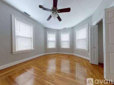 Main picture of 167 Hampshire St