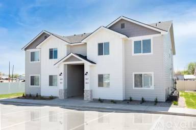 Main picture of 861 NW 21st St