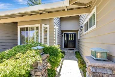 Main picture of 6717 Hampton Dr