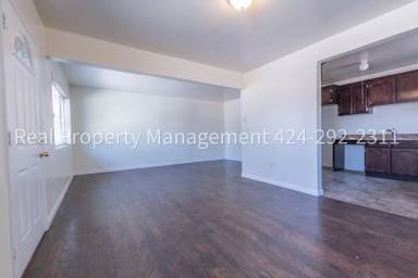 Main picture of 116 W 98th St