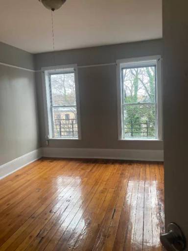 Main picture of 700 Macon St