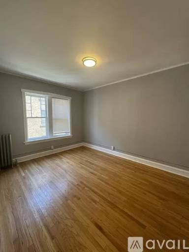 Main picture of 2253 W 111th St