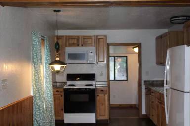 Main picture of 26481 Crystal Rd