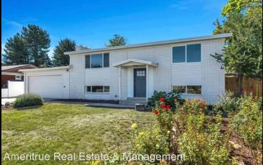 Main picture of 336 E Rena Ave