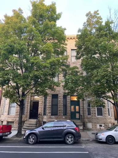 Main picture of 1710 Saint Paul St