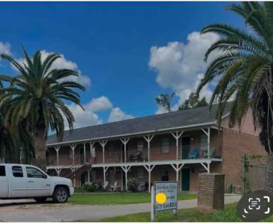 Main picture of 301 Sands St
