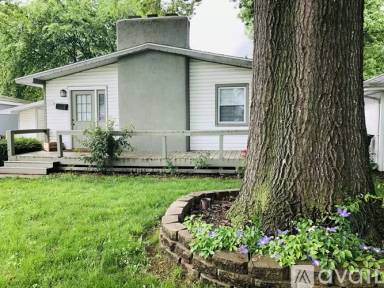 Main picture of 1550 E Cherokee St