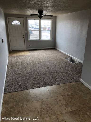 Main picture of 7367 Oneida Dr