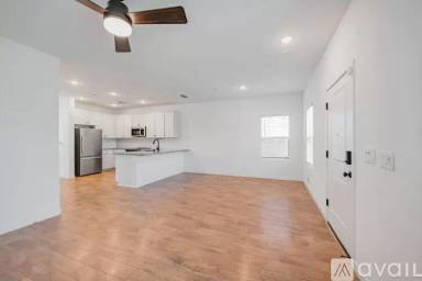 Main picture of 12161 Coal Creek Way