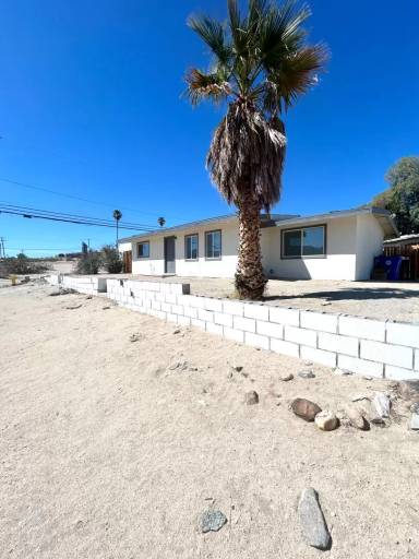 Main picture of 5834 Ocotillo Ave