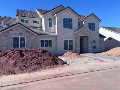 Main picture of 362 E Homeside Rd