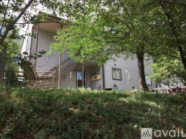 Main picture of 1408 Race St