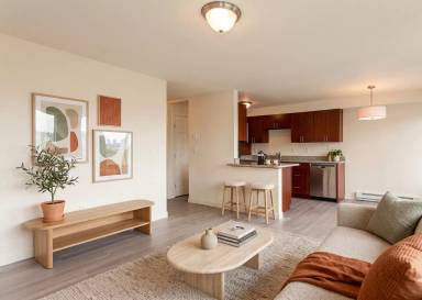 Main picture of 2525 Minor Ave E