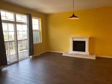 Main picture of 8107 Oakview Dr N