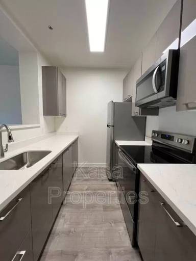 Main picture of 1524 1st Avenue 105 E 16th Street
